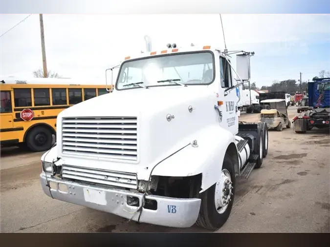 1997 INTERNATIONAL 8200