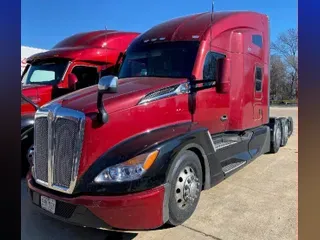 2023 KENWORTH T680