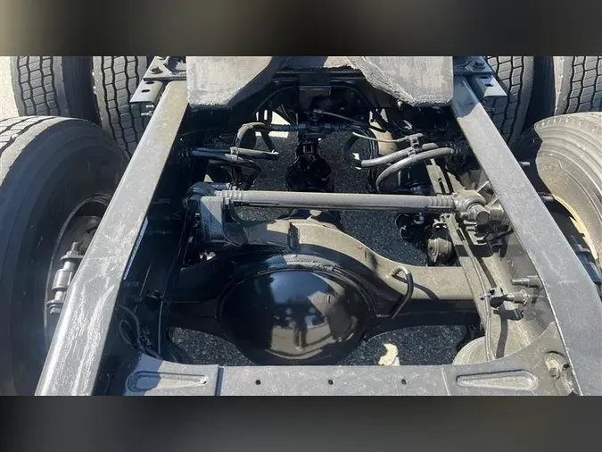 2022 INTERNATIONAL LT