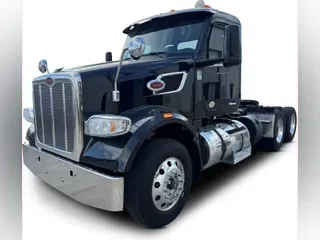 2022 Peterbilt 567