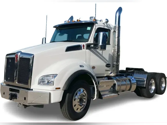 2026 Kenworth T88046cab4ce6970f99b65aa46b6eb72f359