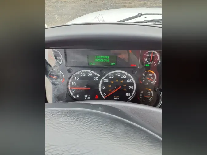 2020 FREIGHTLINER/MERCEDES M2 10646cb1841e8e5151fd57ab6f993ea975a