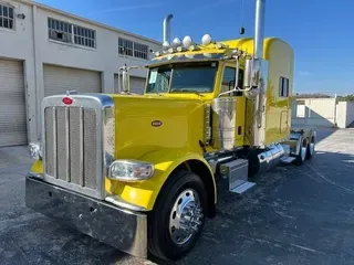 2020 Peterbilt 389