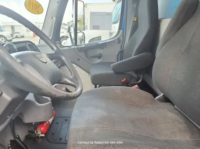 2019 FREIGHTLINER M2 106