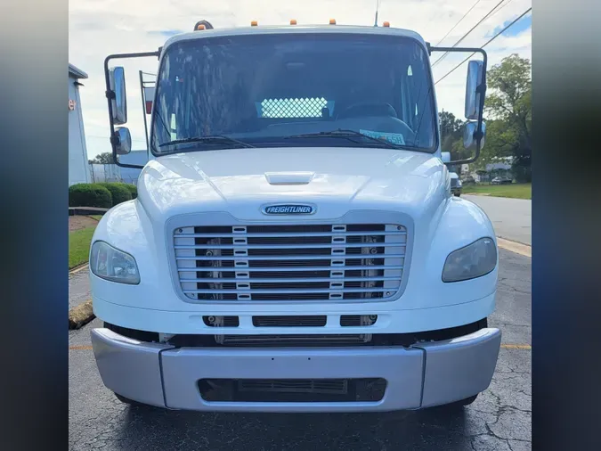 2016 FREIGHTLINER/MERCEDES M2 106