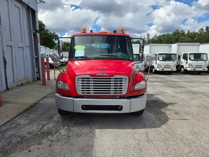 2018 FREIGHTLINER M2 106