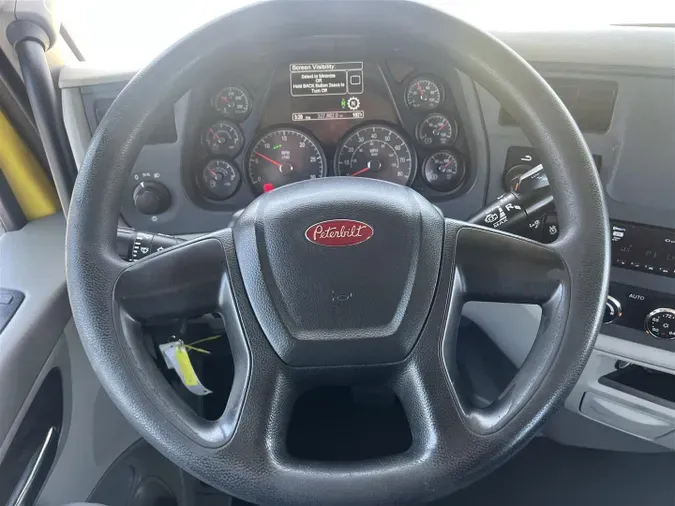 2021 Peterbilt 579