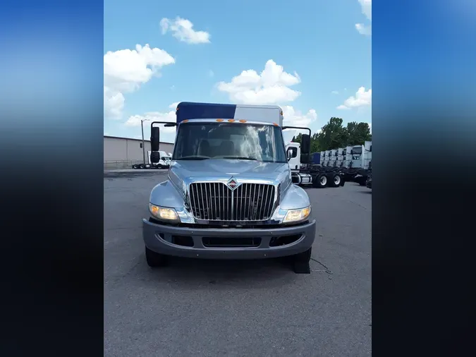 2017 NAVISTAR INTERNATIONAL 4300 LP