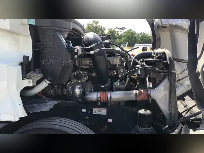 2022 Freightliner Cascadia 12646da2a9449f468b43f4d9751454ad0d7