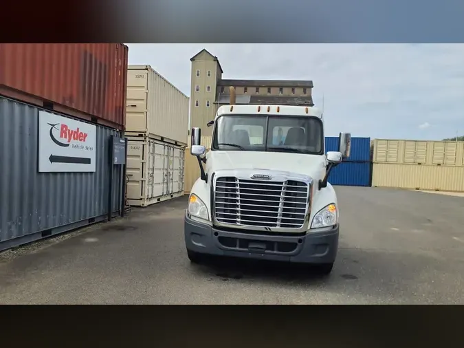 2019 FREIGHTLINER/MERCEDES CASCADIA 12546dee85195c1488e1f148fa7a4ef0b42