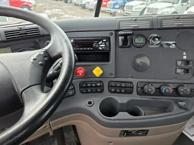 2018 FREIGHTLINER/MERCEDES CASCADIA 125