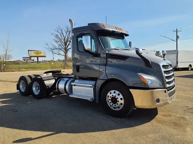 2020 FREIGHTLINER/MERCEDES NEW CASCADIA PX12664