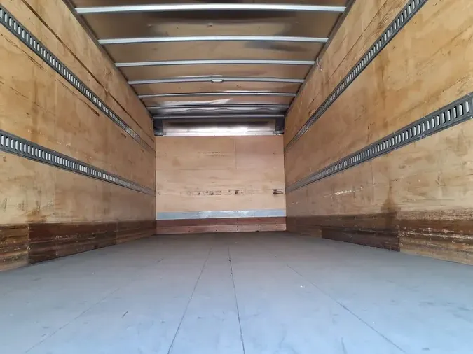 2020 FREIGHTLINER/MERCEDES M2 106