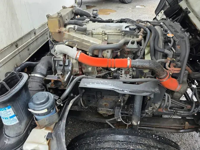 2019 ISUZU NPR