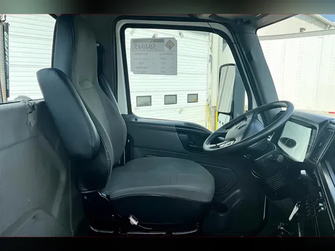 2019 INT LT625 6x4