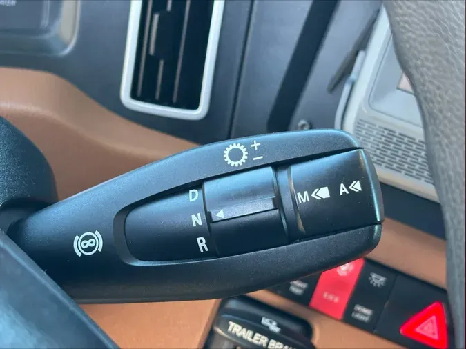 2023 Freightliner Cascadia 116