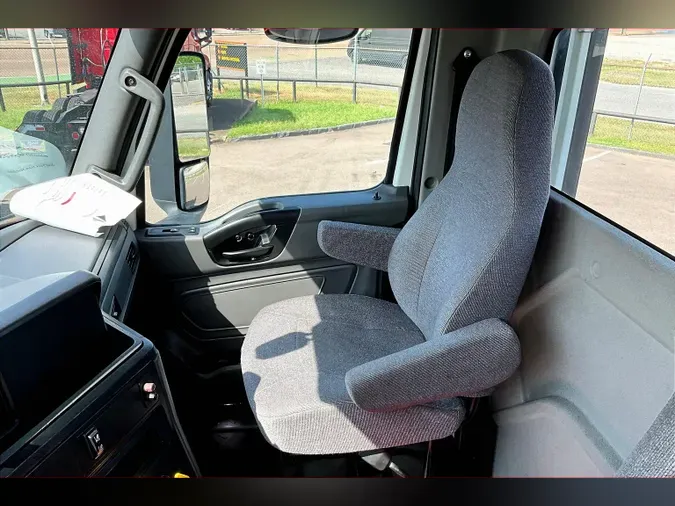 2020 INT LT625 6x4