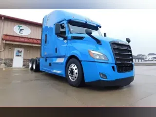 2019 Freightliner Cascadia