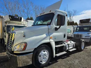 2018 FREIGHTLINER/MERCEDES CASCADIA 125