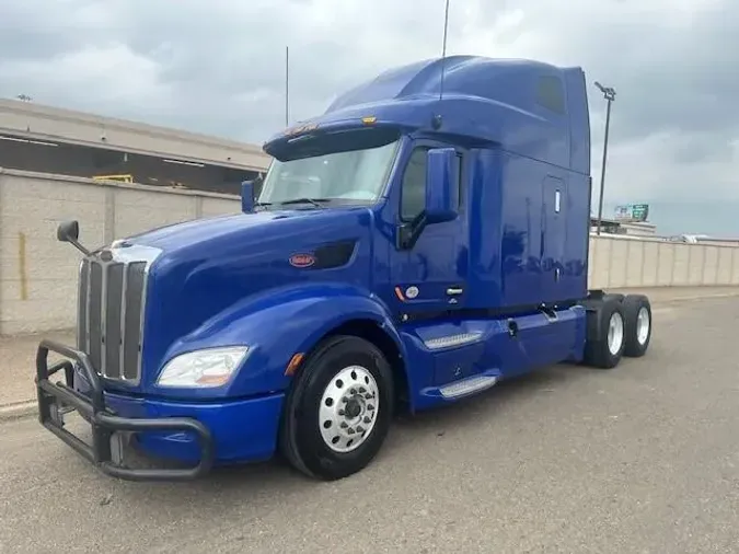 2021 Peterbilt 579