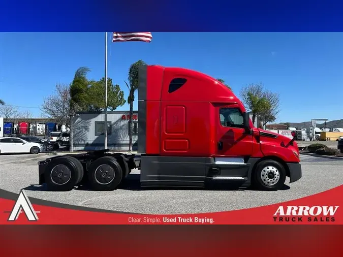 2022 FREIGHTLINER CA12646fe84b0a9d40c7f7e2f4733e3cbe74d