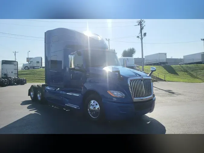 2019 International LT625