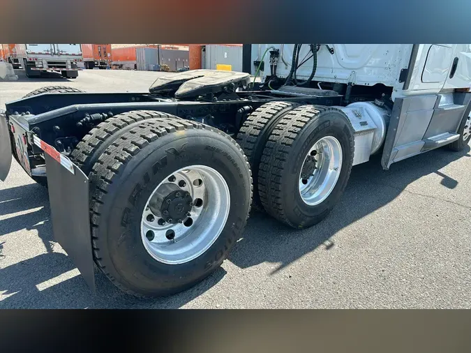 2019 Freightliner Cascadia