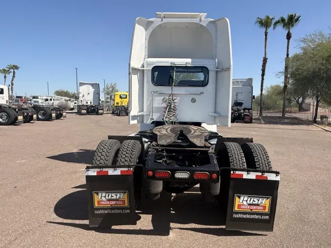 2020 Peterbilt 3374708f11818f80977e4ae6b21f7475317