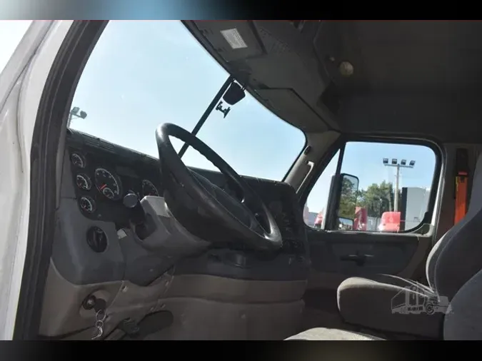 2018 FREIGHTLINER CASCADIA 125