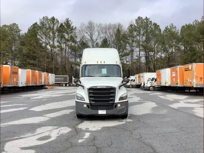 2021 Freightliner Cascadia