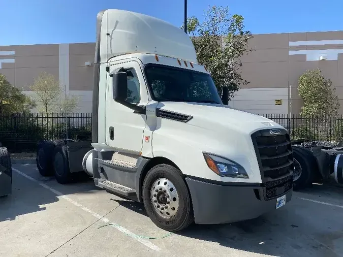 2018 Freightliner T12664ST47123ffc8a3a314802cd06183192dc3c