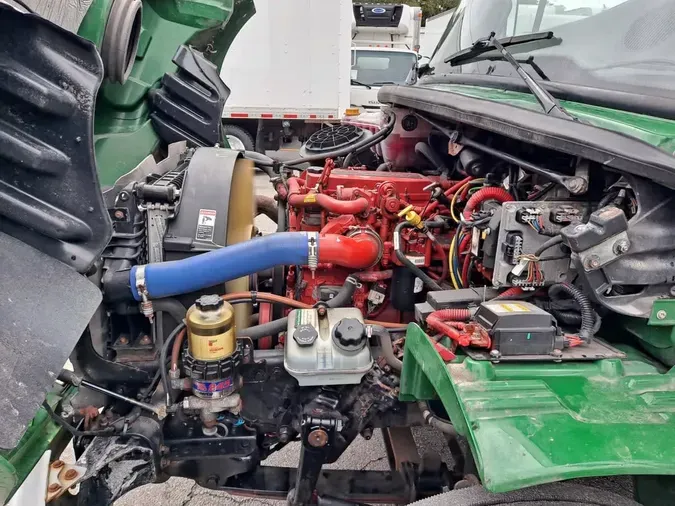 2021 FREIGHTLINER/MERCEDES M2 106