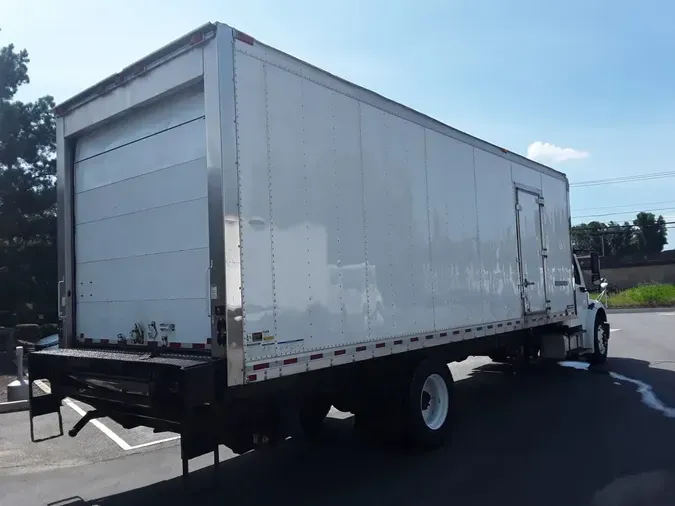 2018 FREIGHTLINER M2 106
