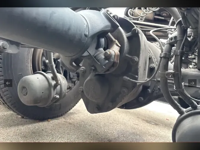 2023 VOLVO VNL64T860471d2dfdcb5c07cd3e1c5fb49bafc218