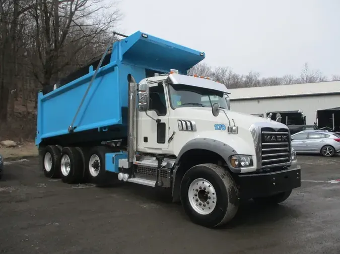 2020 MACK Granite