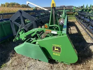 1997 JOHN DEERE 920F