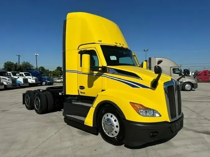 2024 Kenworth T680
