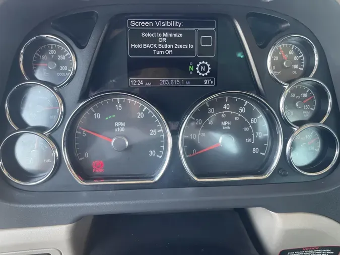 2022 Peterbilt 567