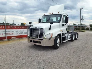 2018 FREIGHTLINER/MERCEDES CASCADIA 125