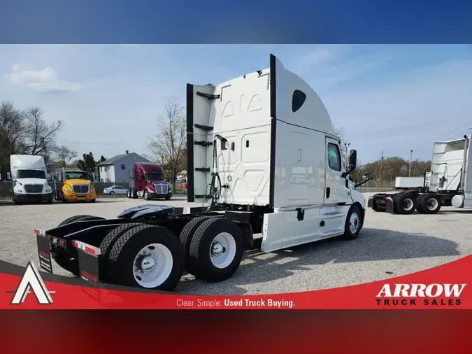 2019 FREIGHTLINER CA126