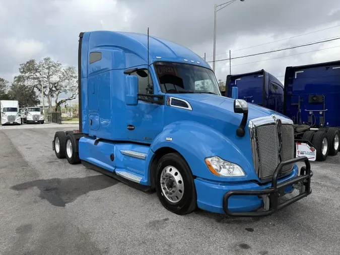 2021 Kenworth T680