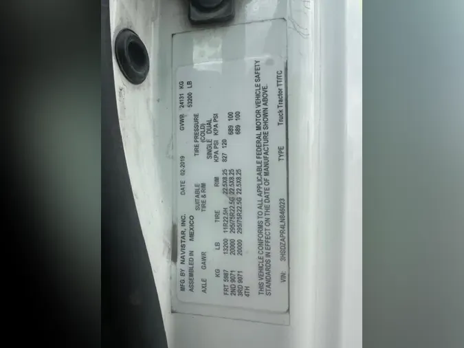 2020 NAVISTAR INTERNATIONAL LT625 SLPR CAB