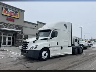 2020 Freightliner Cascadia