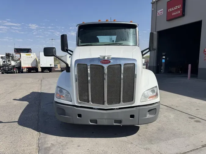 2021 Peterbilt 579