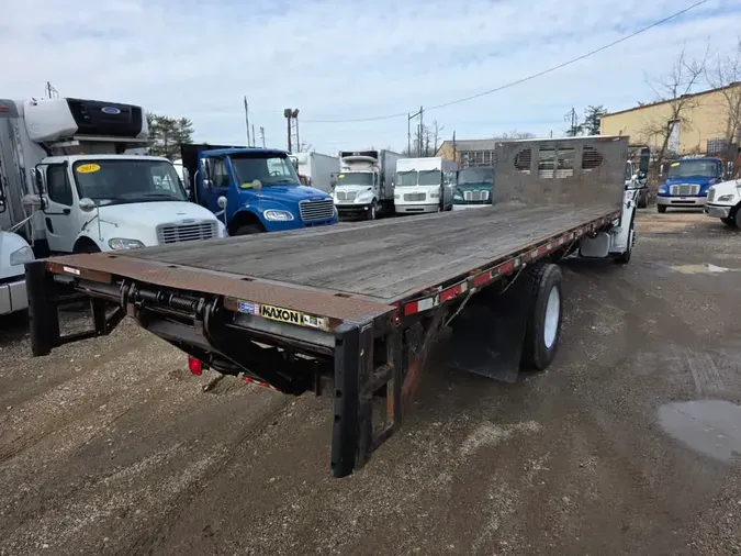 2018 FREIGHTLINER/MERCEDES M2 106