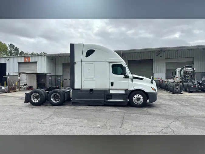 2022 Freightliner Cascadia 126474c0a90037f31c3124251b7ce57d6c4