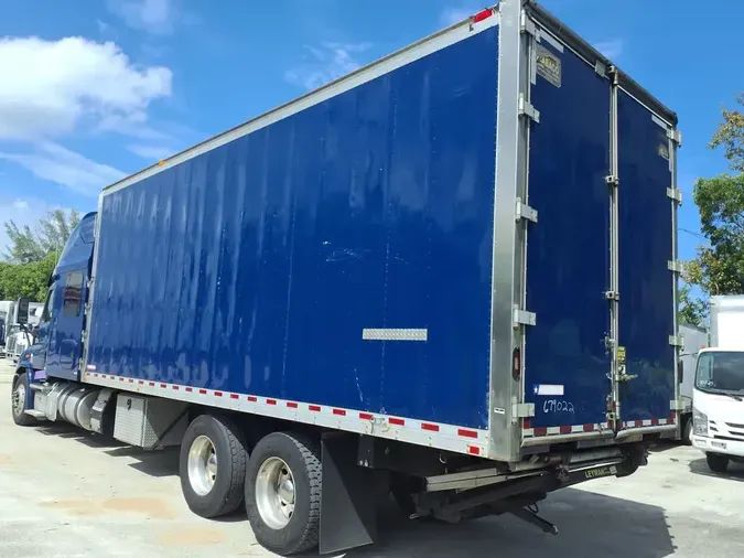 2017 FREIGHTLINER CASCADIA 113