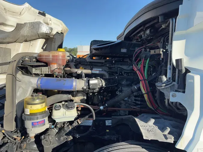 2021 Freightliner Cascadia 1264750f5575757240b5ab421d0d315e2c8