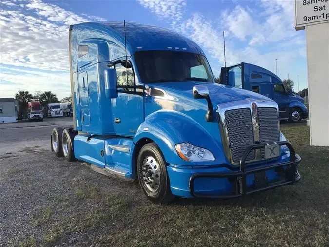 2021 KENWORTH T680