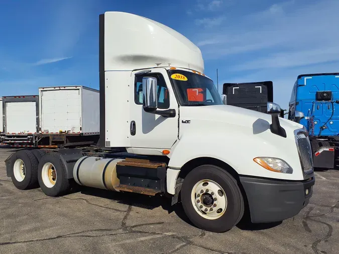 2018 NAVISTAR INTERNATIONAL LT625 DAYCAB T/A